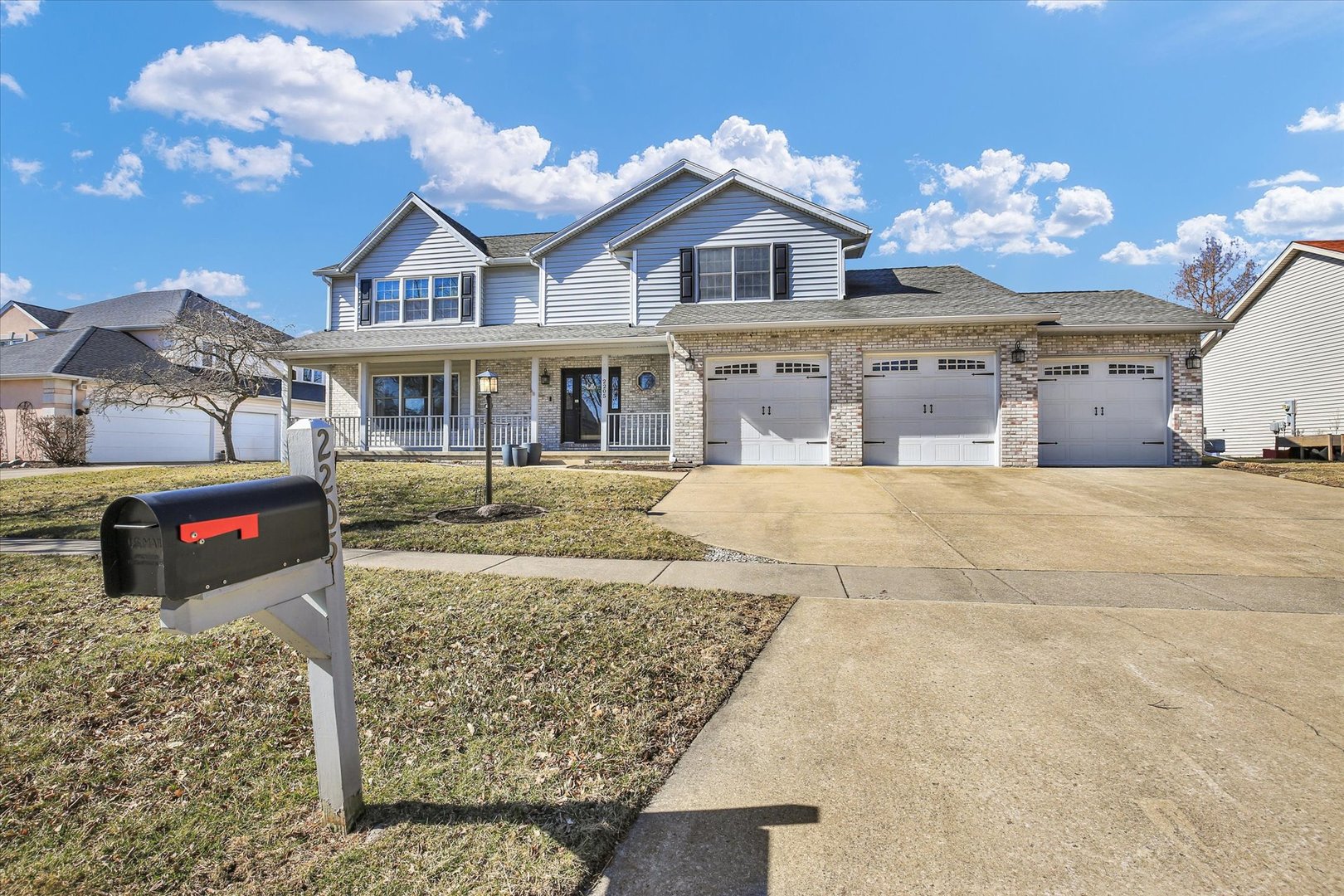 2205 Edgewater Place Champaign, IL 61822 - Photo 3 of 71