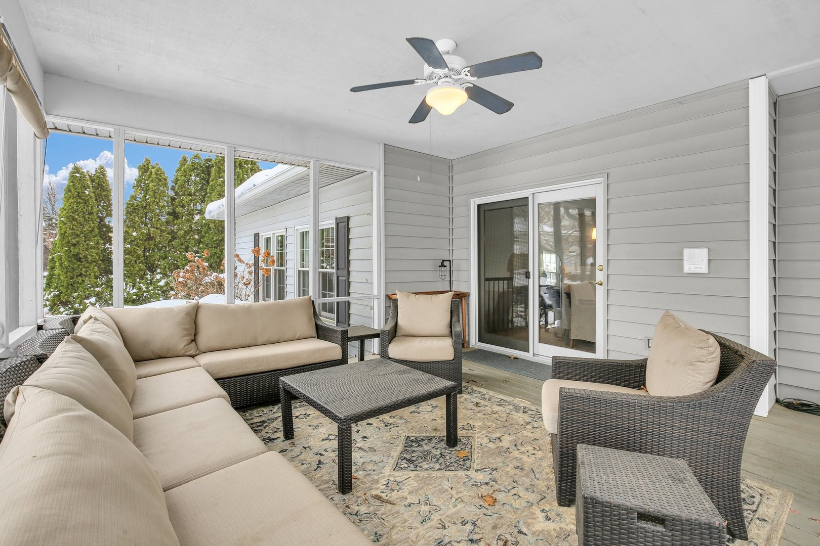 2205 Edgewater Place Champaign, IL 61822 - Photo 33 of 71 a living room with furniture and a large window