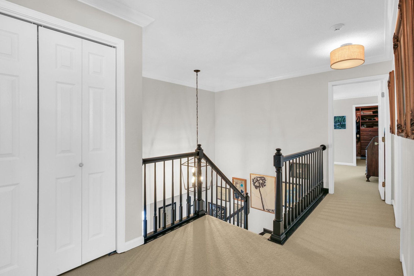 2205 Edgewater Place Champaign, IL 61822 - Photo 35 of 71 a view of a hallway with a hallway