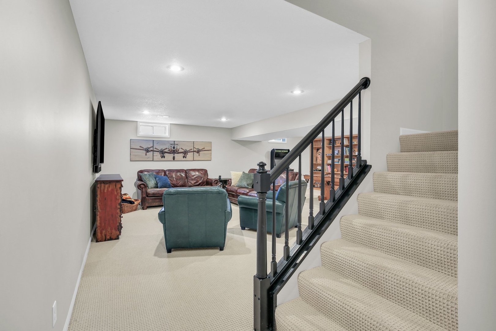 2205 Edgewater Place Champaign, IL 61822 - Photo 49 of 71 a view of entryway and hall