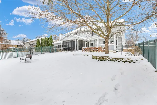 $669,900 | 2205 Edgewater Place, Champaign, IL 61822