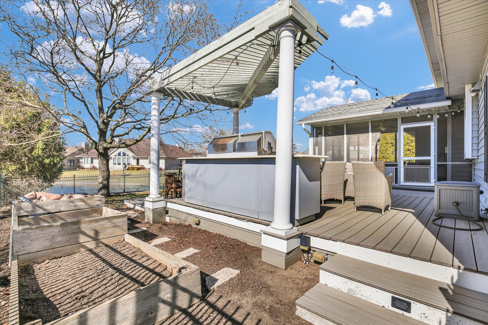 2205 Edgewater Place Champaign, IL 61822 - Photo 57 of 71