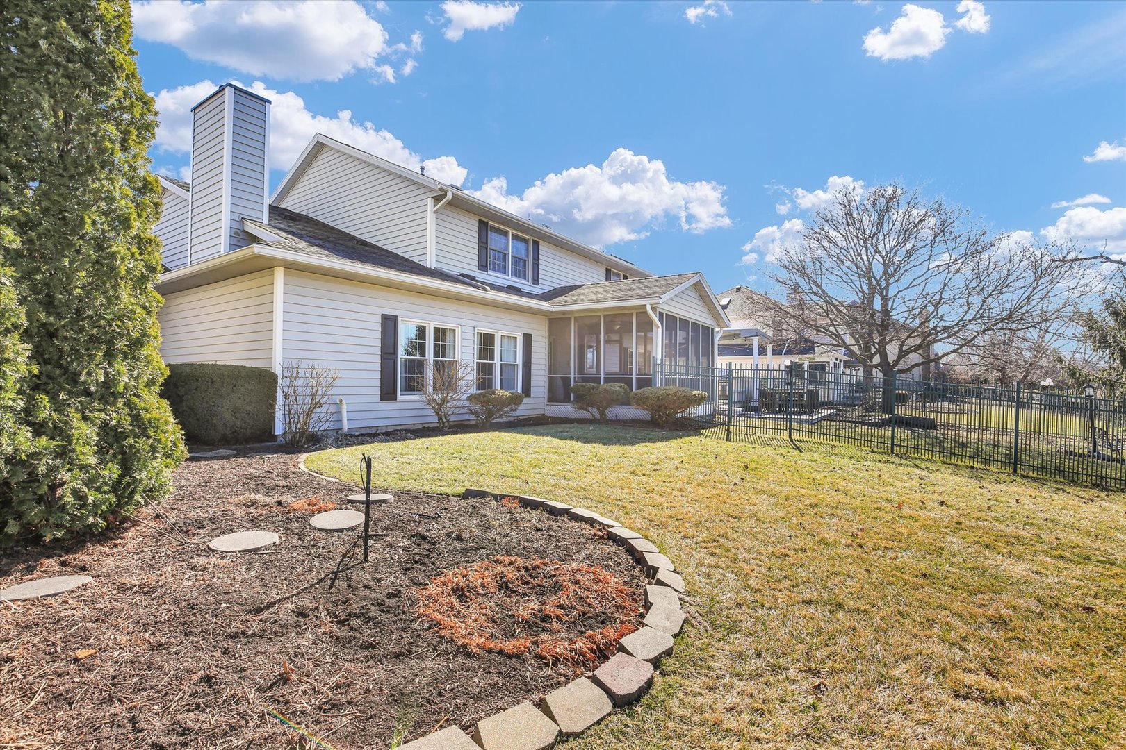 2205 Edgewater Place Champaign, IL 61822 - Photo 62 of 71