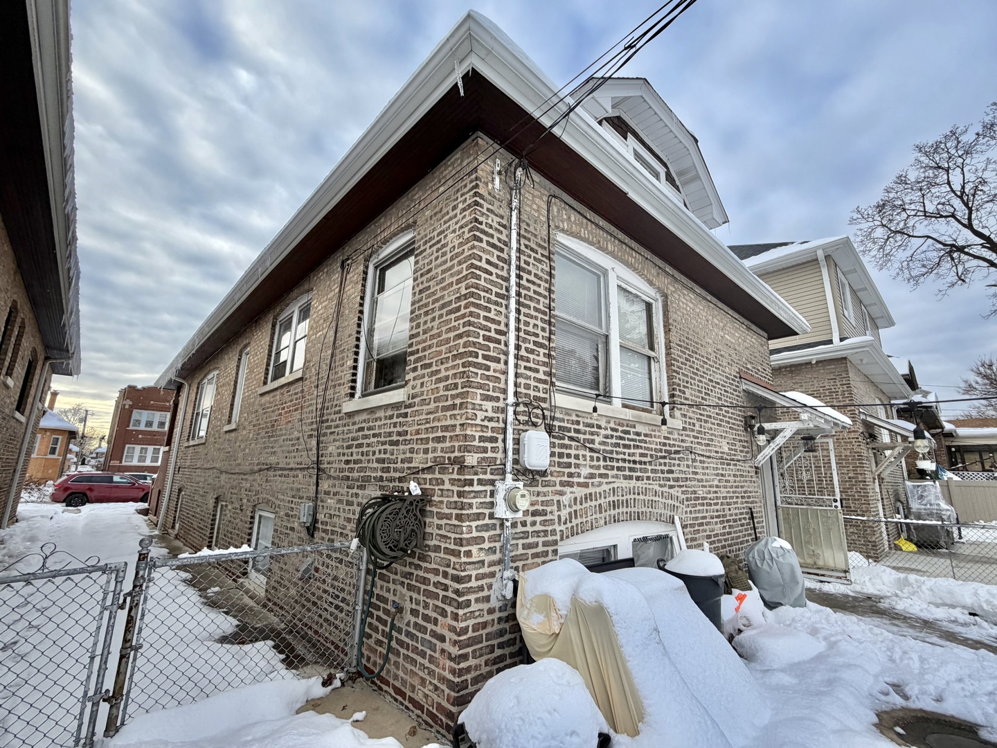 1917 Home Avenue Berwyn, IL 60402 - Photo 11 of 13 a view of entryway