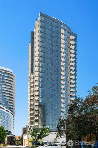 $975,000 | 889 Avenue Square Northeast, Unit 703, Bellevue, WA 98004