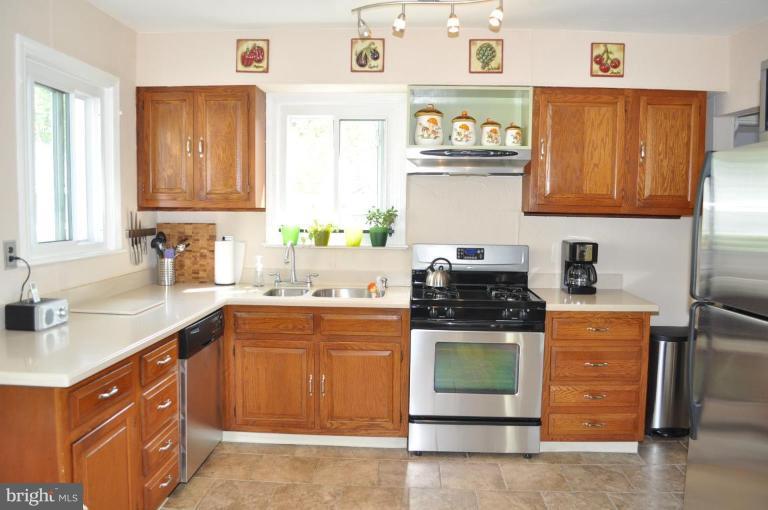 4803 Queensbury Road Riverdale, MD 20737 - Photo 12 of 28 Spacious Cabinets