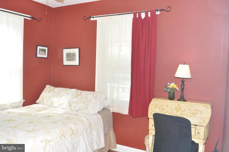 4803 Queensbury Road Riverdale, MD 20737 - Photo 20 of 28 Front bedroom