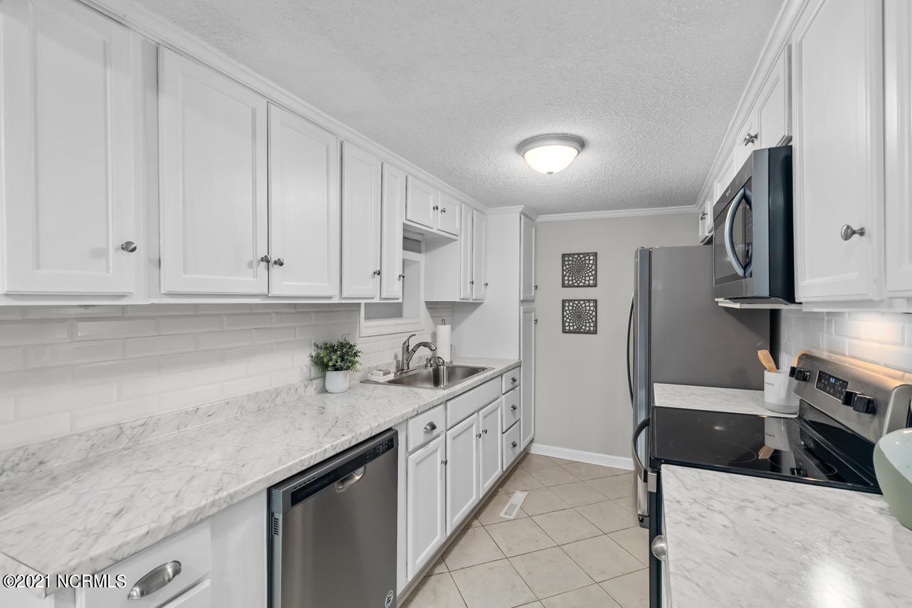 1341 Ramsey Road Jacksonville, NC 28546 - Photo 13 of 31 16