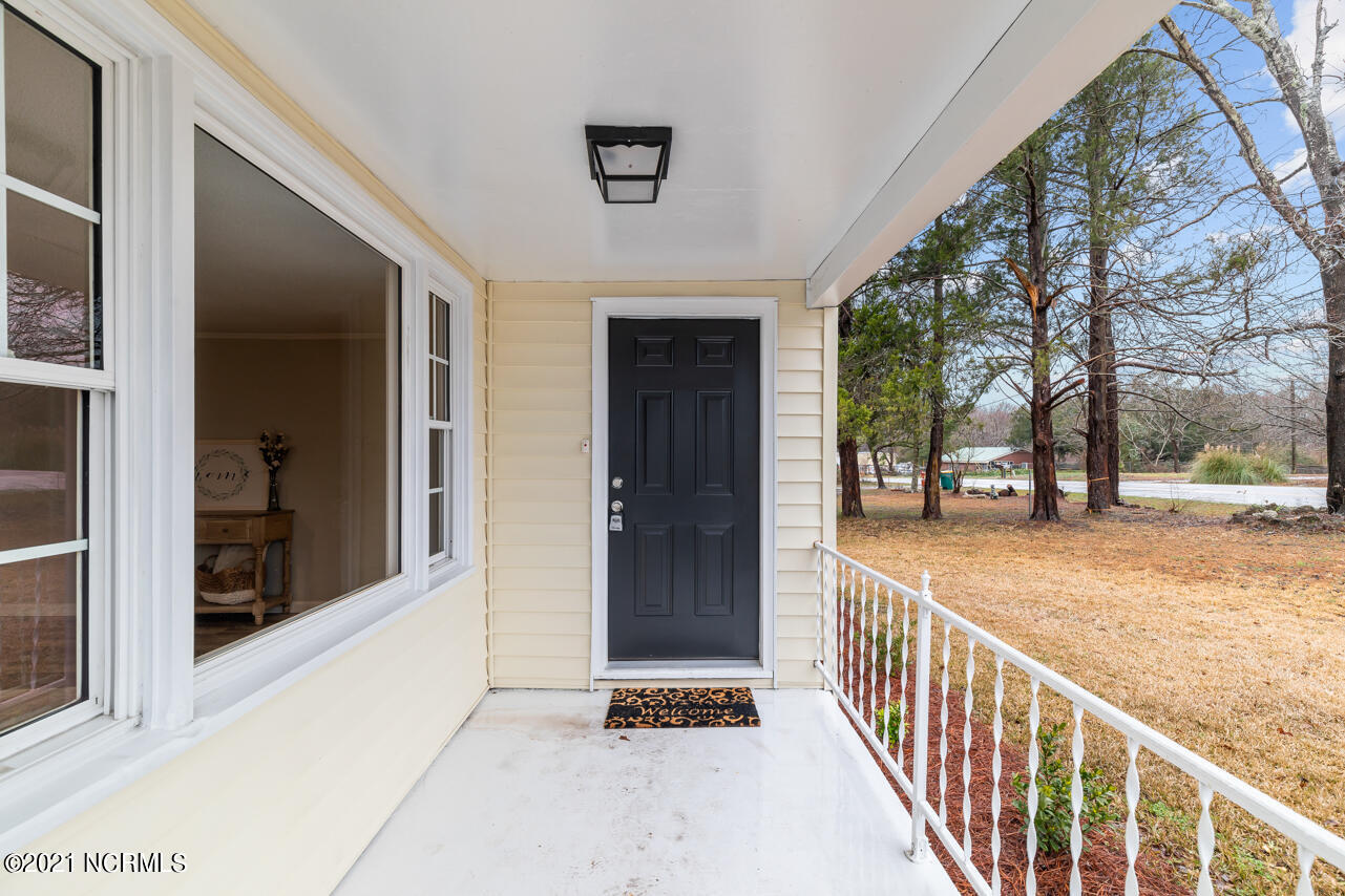 1341 Ramsey Road Jacksonville, NC 28546 - Photo 3 of 31 4