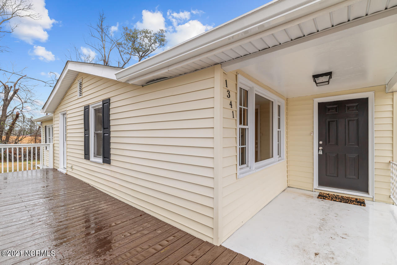 1341 Ramsey Road Jacksonville, NC 28546 - Photo 4 of 31 5