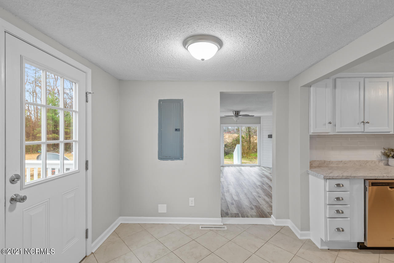 1341 Ramsey Road Jacksonville, NC 28546 - Photo 10 of 31 12