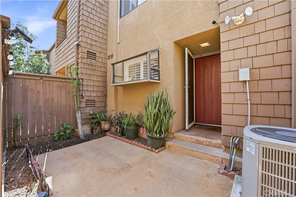 1655 West Lambert Road, Unit G La Habra, CA 90631 - Photo 6 of 21 Front entrance.