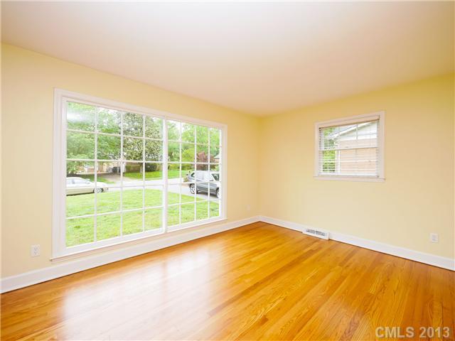 7607 Watercrest Road Charlotte, NC 28210 - Photo 2 of 16