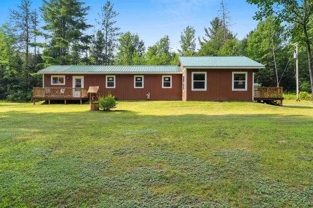 $405,000 | W6380 County Road K, Amberg, WI 54102