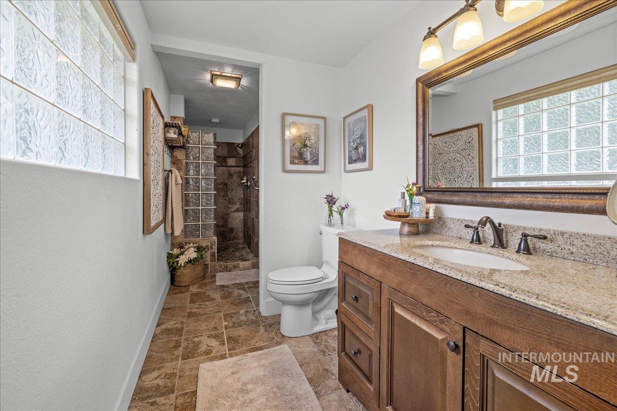 5757 South Cole Road Boise, ID 83709 - Photo 19 of 49