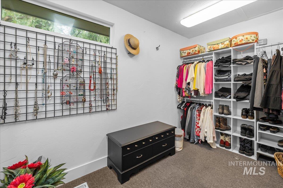 5757 South Cole Road Boise, ID 83709 - Photo 22 of 49