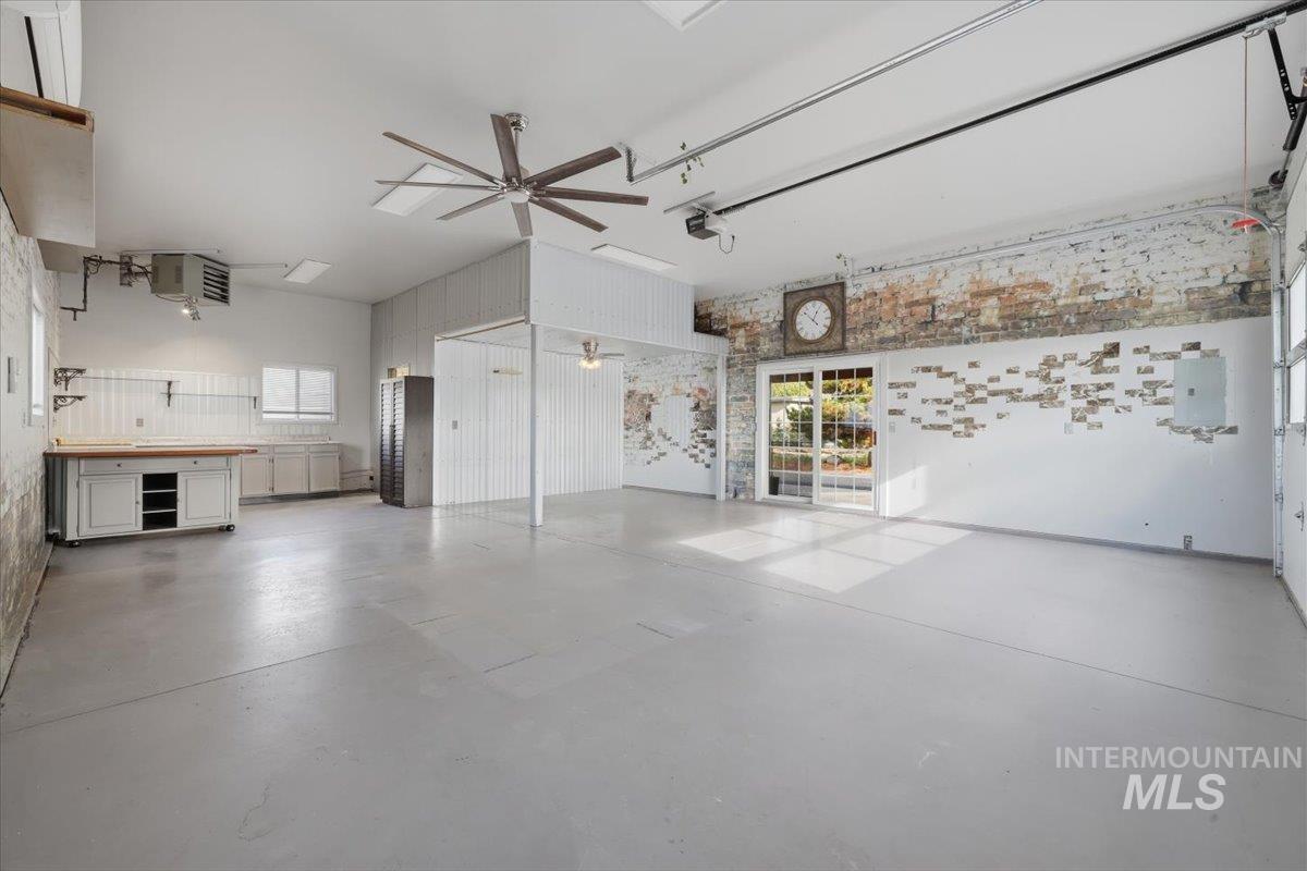 5757 South Cole Road Boise, ID 83709 - Photo 35 of 49