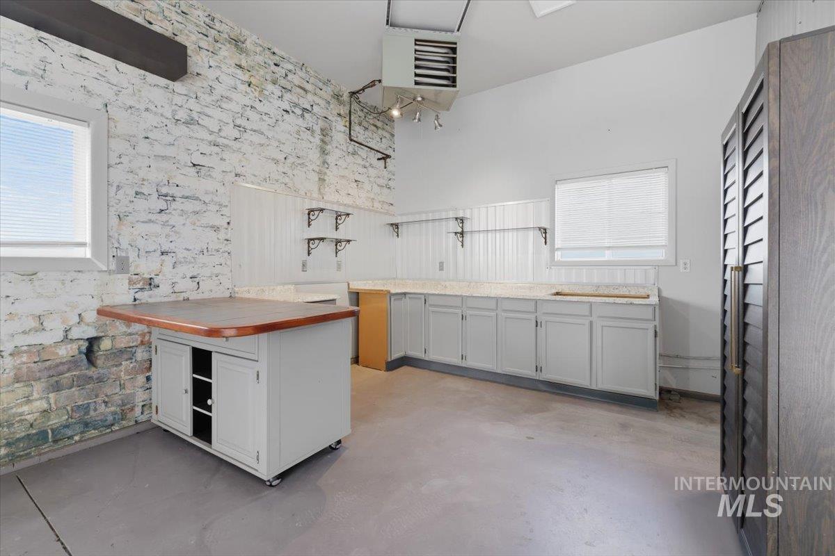 5757 South Cole Road Boise, ID 83709 - Photo 38 of 49