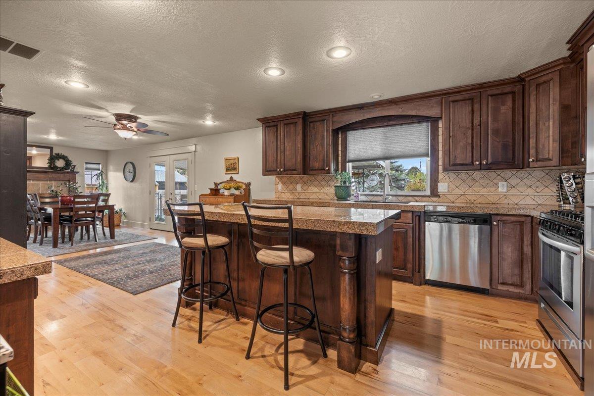 5757 South Cole Road Boise, ID 83709 - Photo 8 of 49