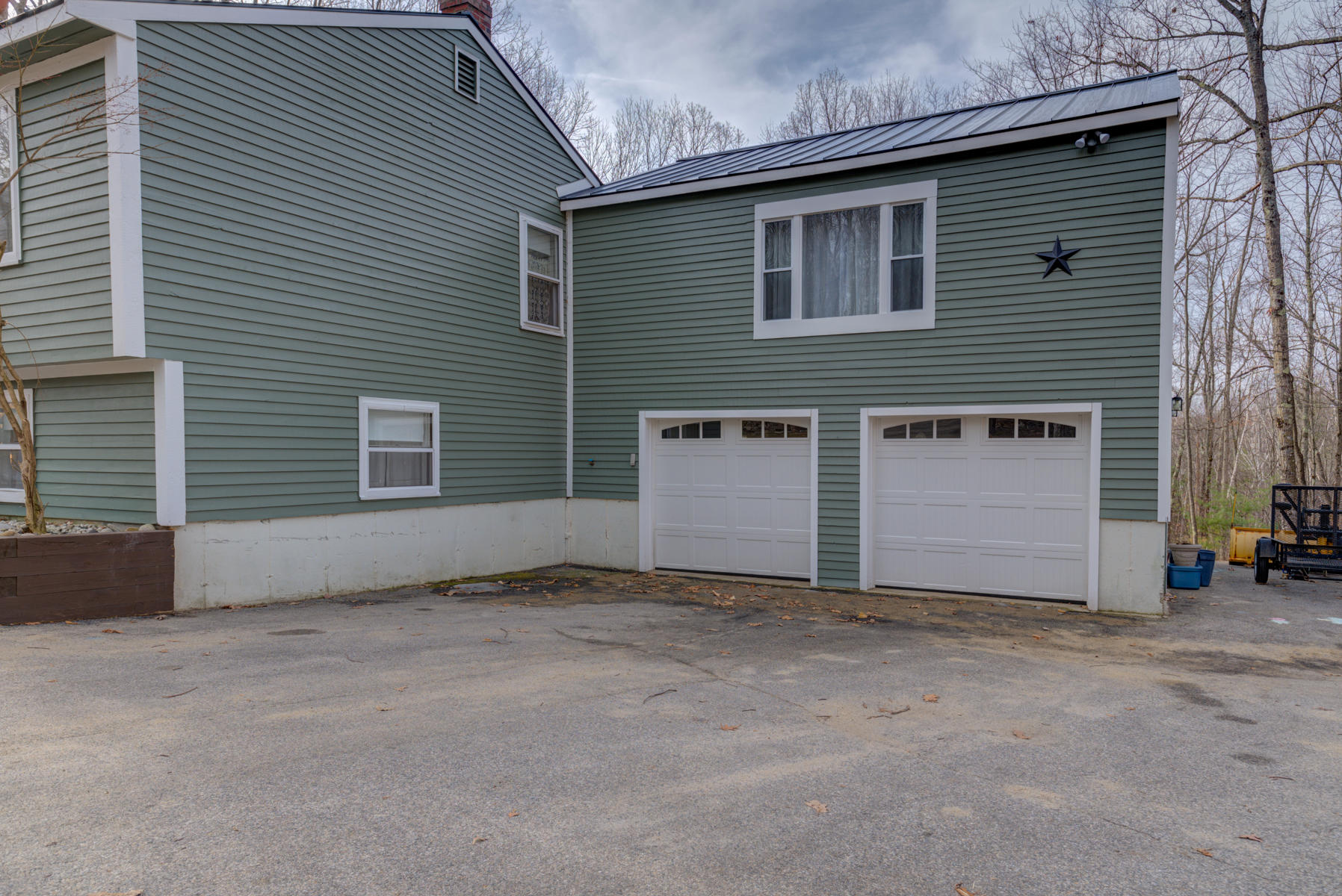 14 Mountain View Road North Waterboro, ME 04061 - Photo 3 of 42 Garage