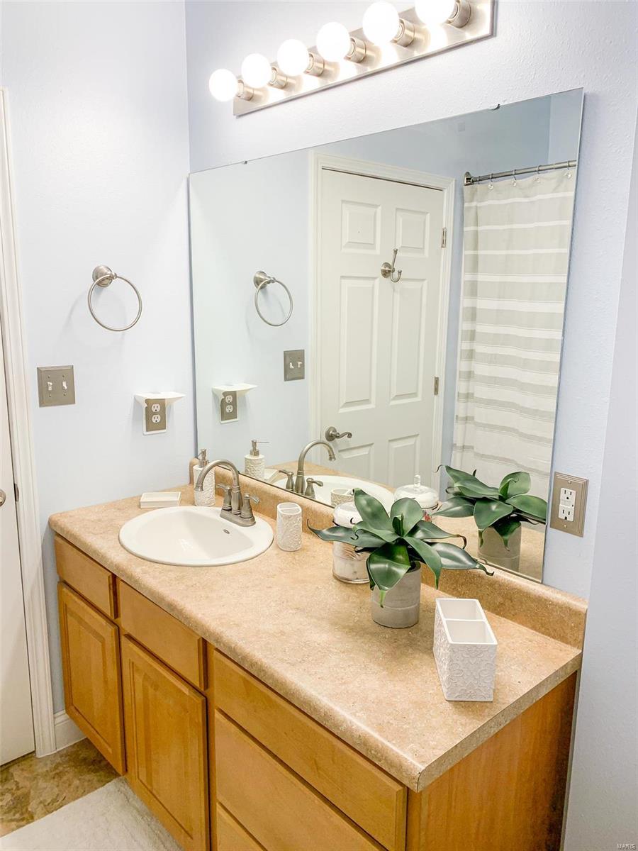 1330 Three Rivers Drive O'Fallon, IL 62269 - Photo 38 of 69 Gallery Image 38