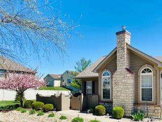 1330 Three Rivers Drive O'Fallon, IL 62269 - Photo 5 of 69 Gallery Image 5