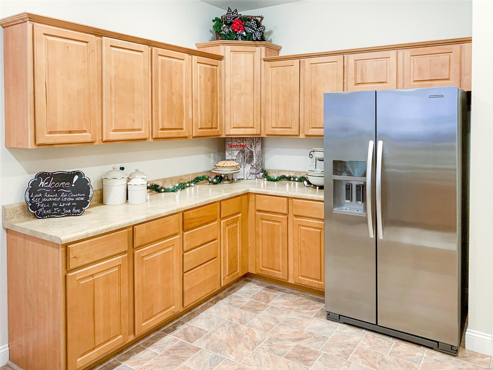 1330 Three Rivers Drive O'Fallon, IL 62269 - Photo 9 of 69 Gallery Image 9