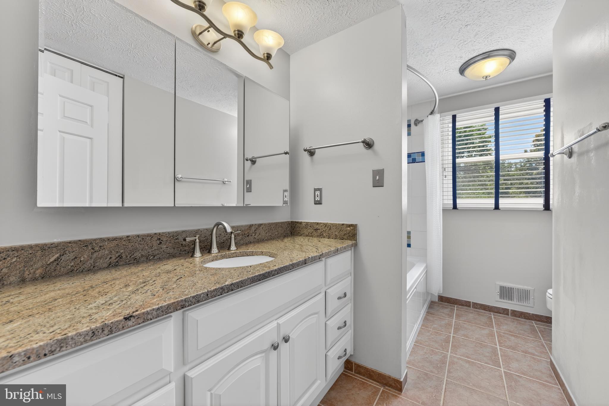 1108 Riva Ridge Drive Great Falls, VA 22066 - Photo 22 of 33