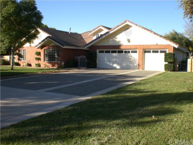 17351 McAllister Street Riverside, CA 92503 - Photo 1 of 1