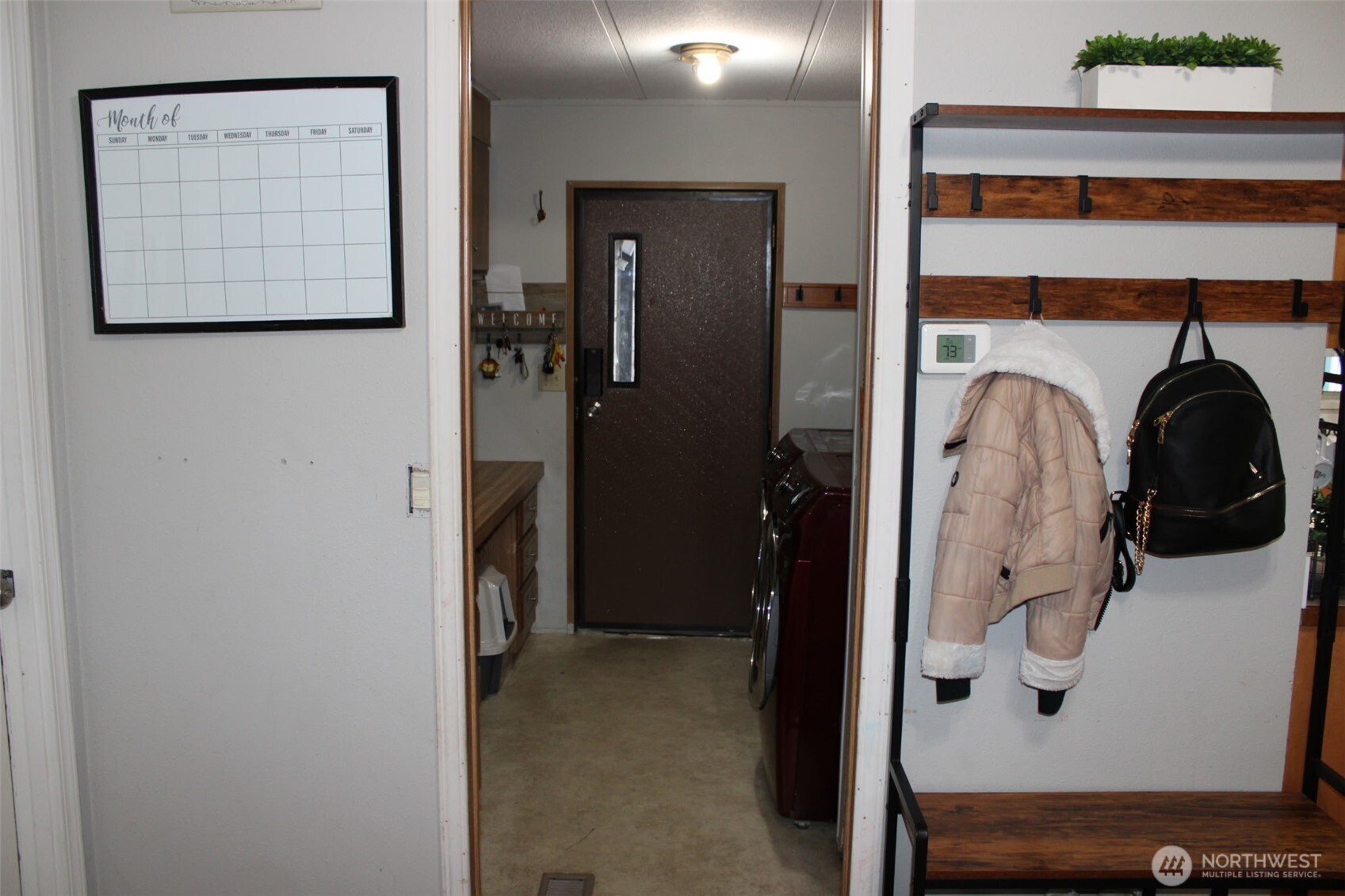 415 Lakeview Road, Unit B1 Lynnwood, WA 98087 - Photo 21 of 31