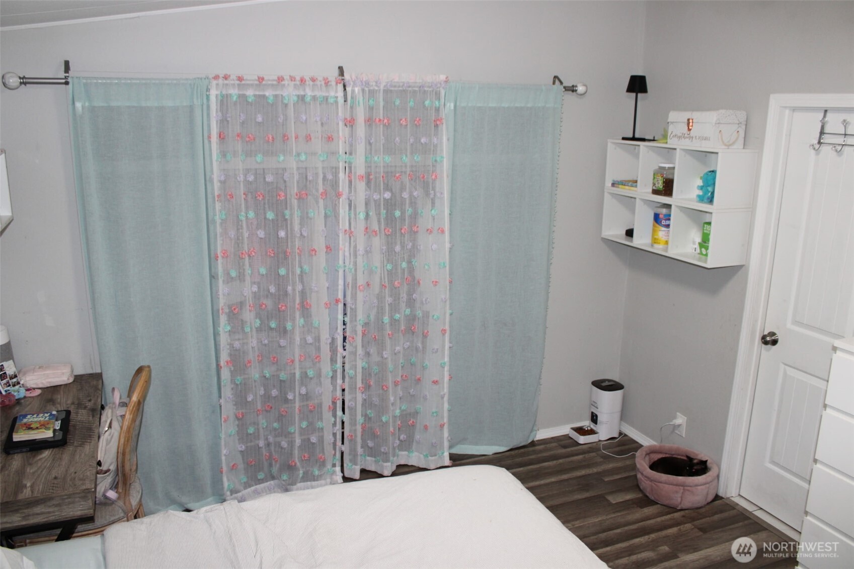 415 Lakeview Road, Unit B1 Lynnwood, WA 98087 - Photo 25 of 31