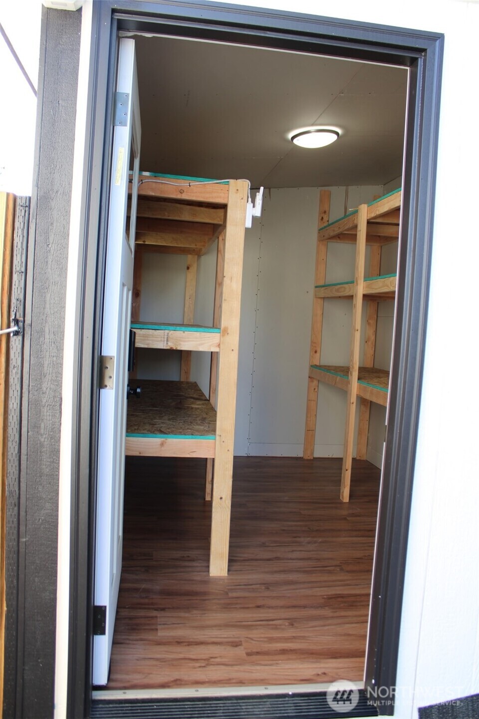 415 Lakeview Road, Unit B1 Lynnwood, WA 98087 - Photo 31 of 31