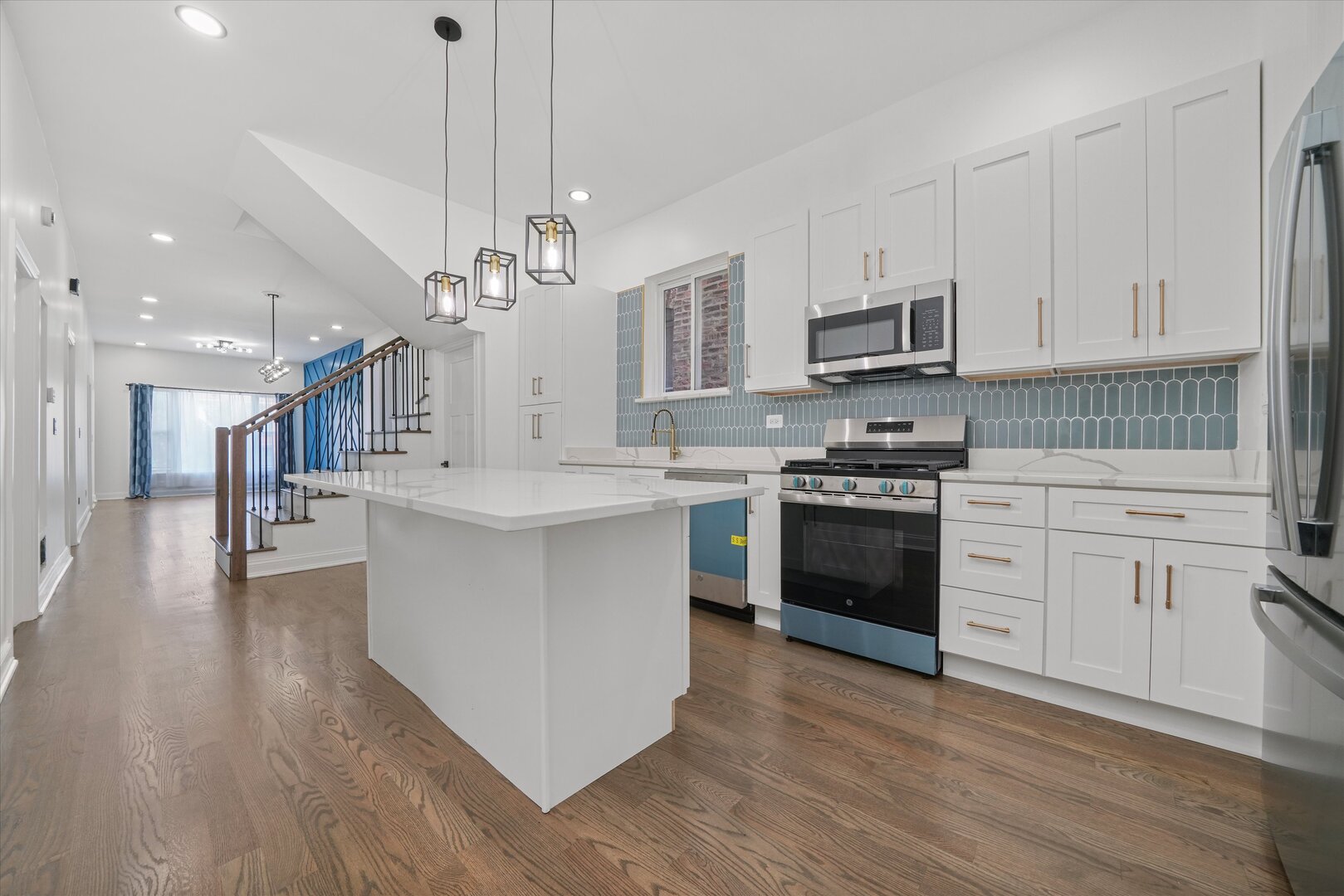 1810 South Ridgeway Avenue Chicago, IL 60623 - Photo 13 of 50 Gallery Image 13