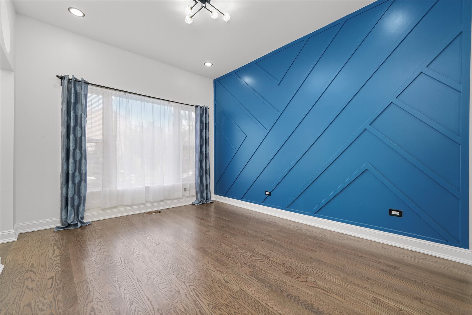 1810 South Ridgeway Avenue Chicago, IL 60623 - Photo 17 of 50 Gallery Image 17