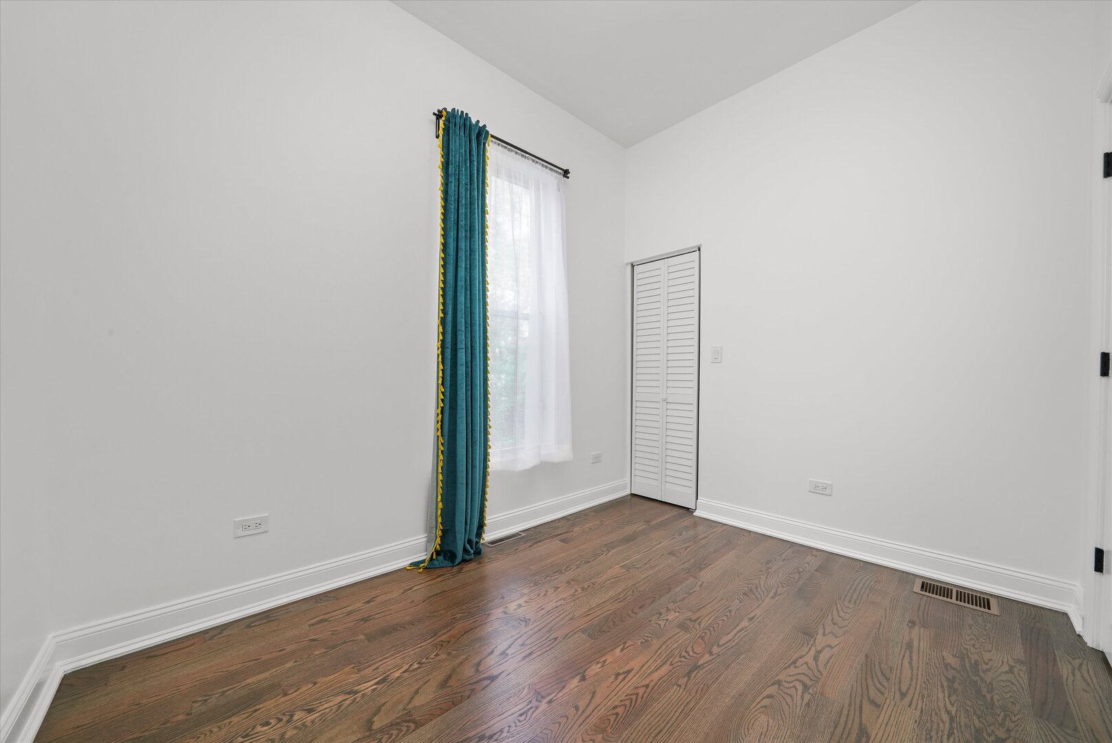 1810 South Ridgeway Avenue Chicago, IL 60623 - Photo 23 of 50 Gallery Image 23