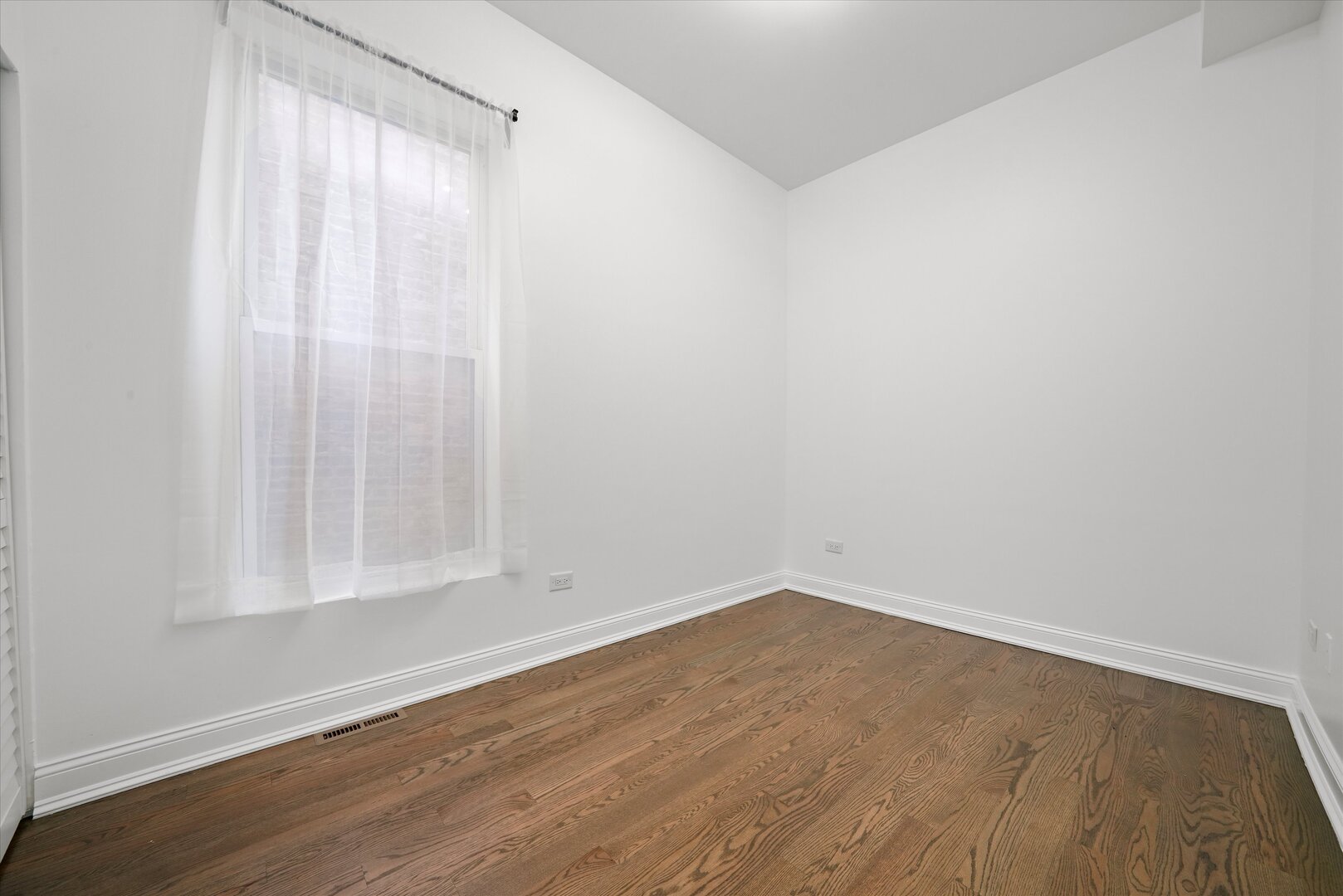 1810 South Ridgeway Avenue Chicago, IL 60623 - Photo 24 of 50 Gallery Image 24