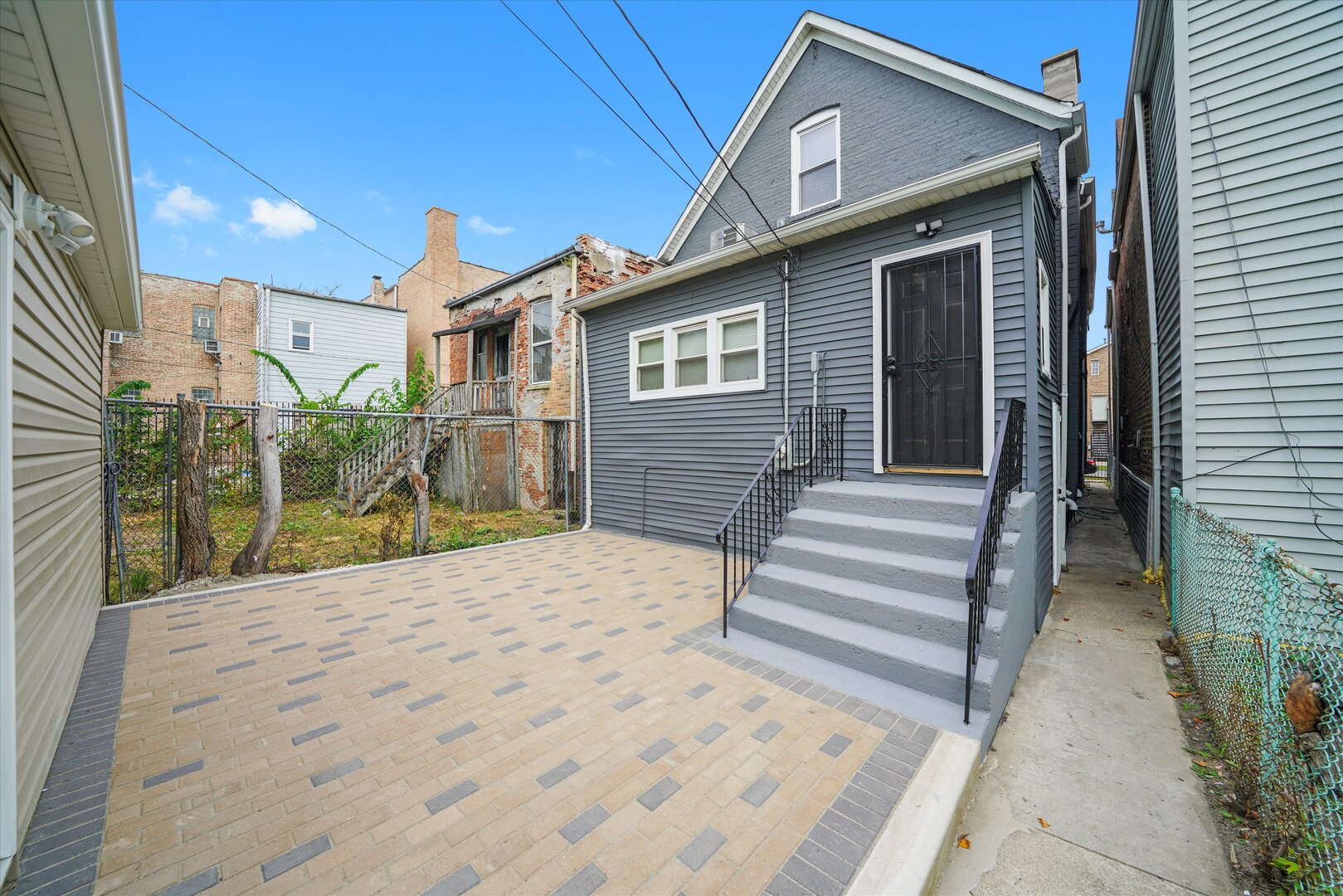 1810 South Ridgeway Avenue Chicago, IL 60623 - Photo 44 of 50 Gallery Image 44