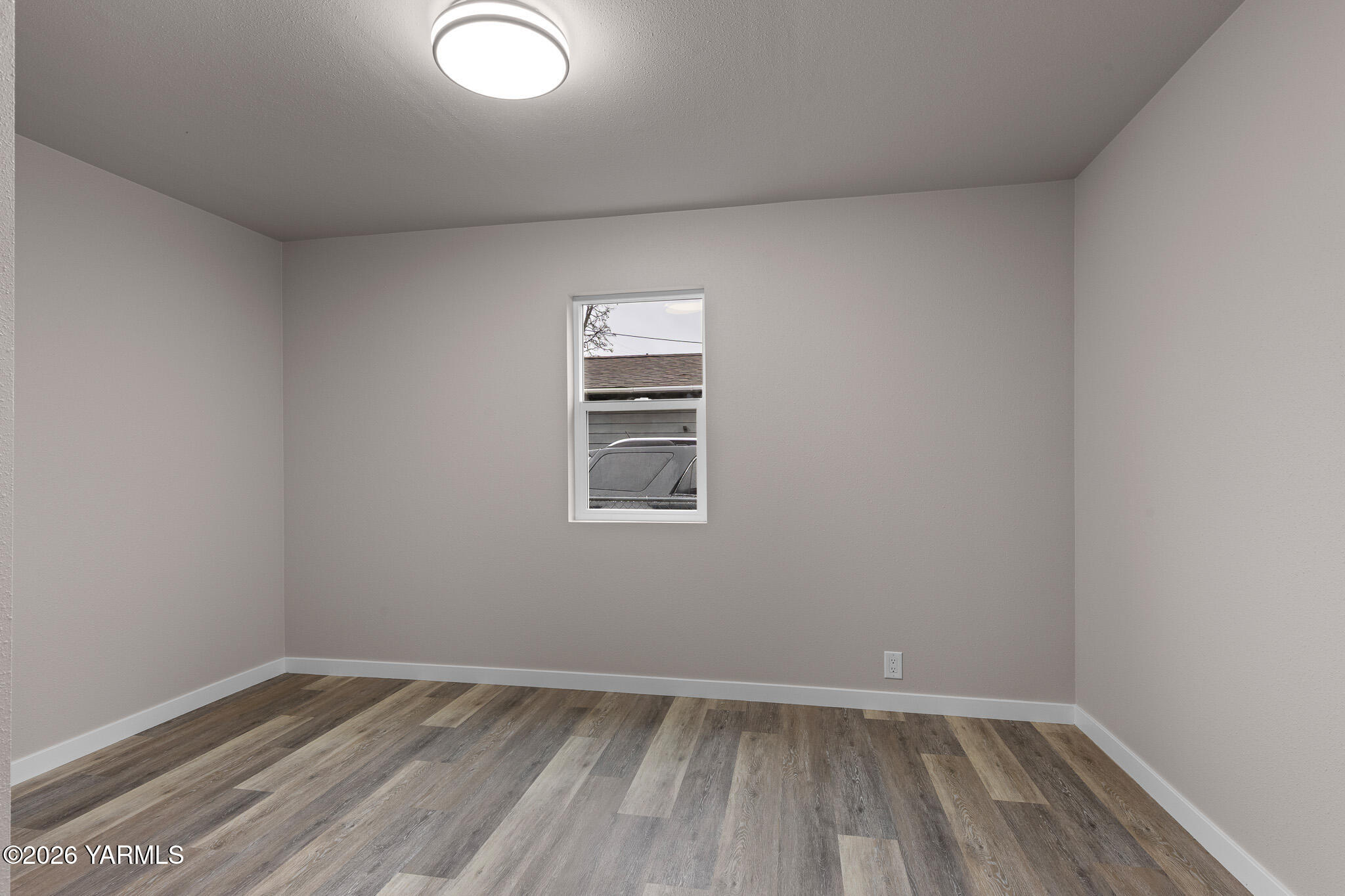 2807 4th Street Union Gap, WA 98903 - Photo 14 of 30 2807 S 4th St.