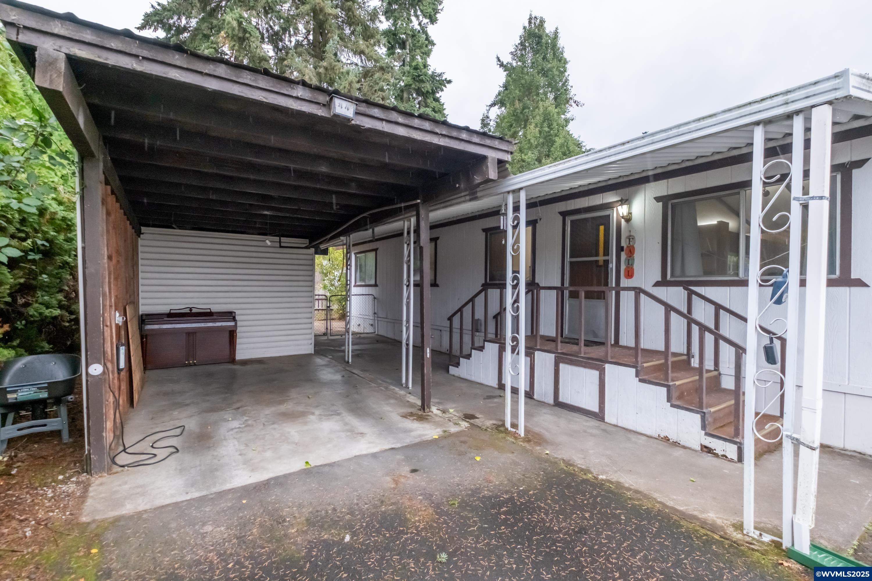 141 South 17th Street, Unit 44 Independence, OR 97351 - Photo 22 of 25