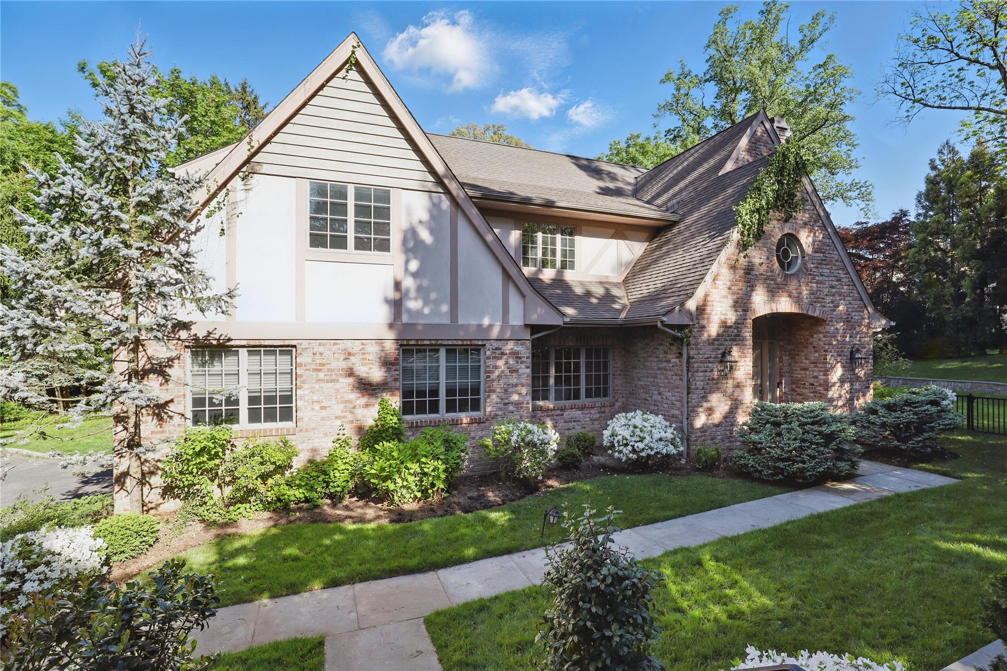 36 Hadden Road Scarsdale, NY 10583 - Photo 1 of 1 Welcome to 36 Hadden Road in the prestigious Cotswold neighborhood