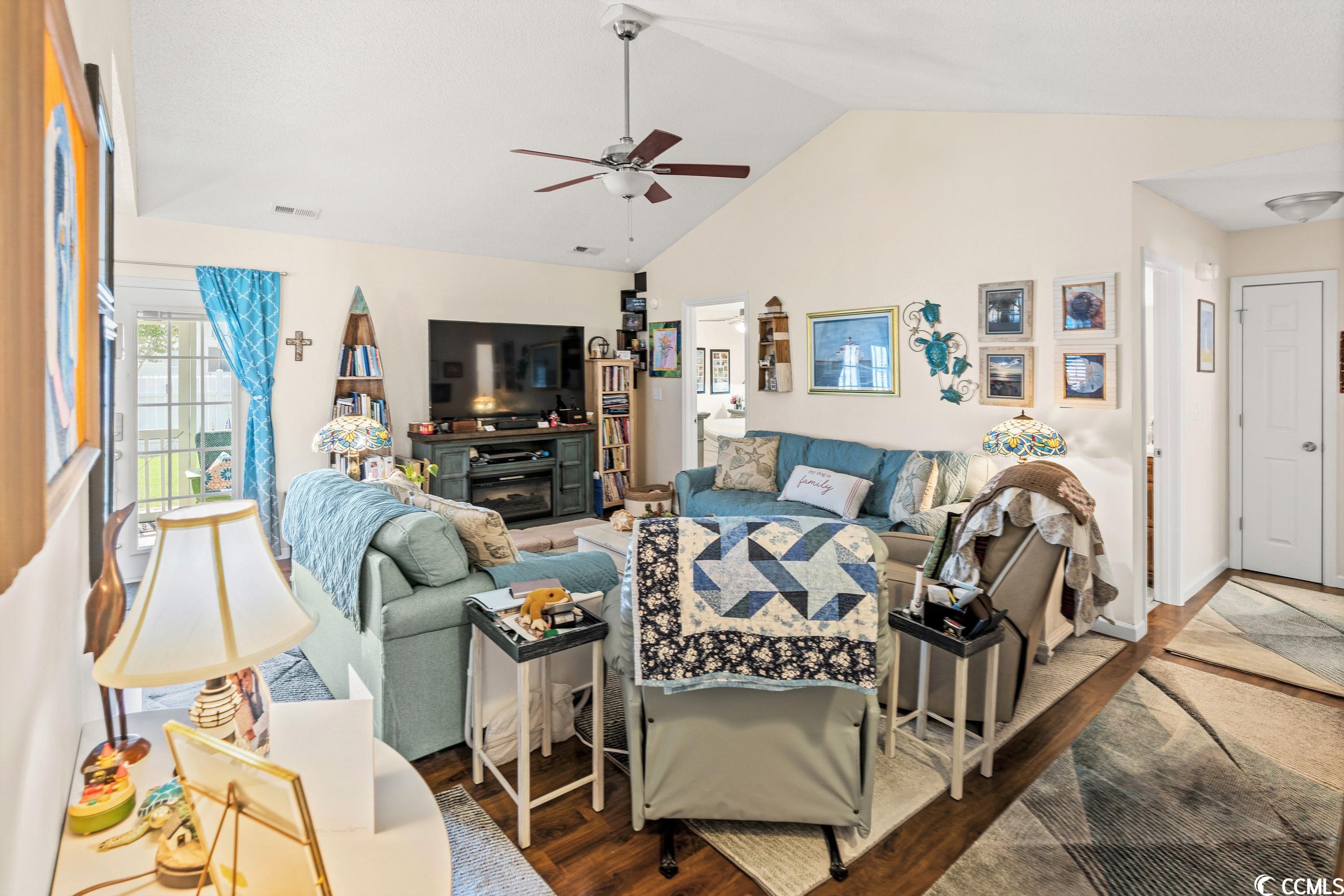 8011 Cone Court Murrells Inlet, SC 29576 - Photo 3 of 20 Gallery Image 3