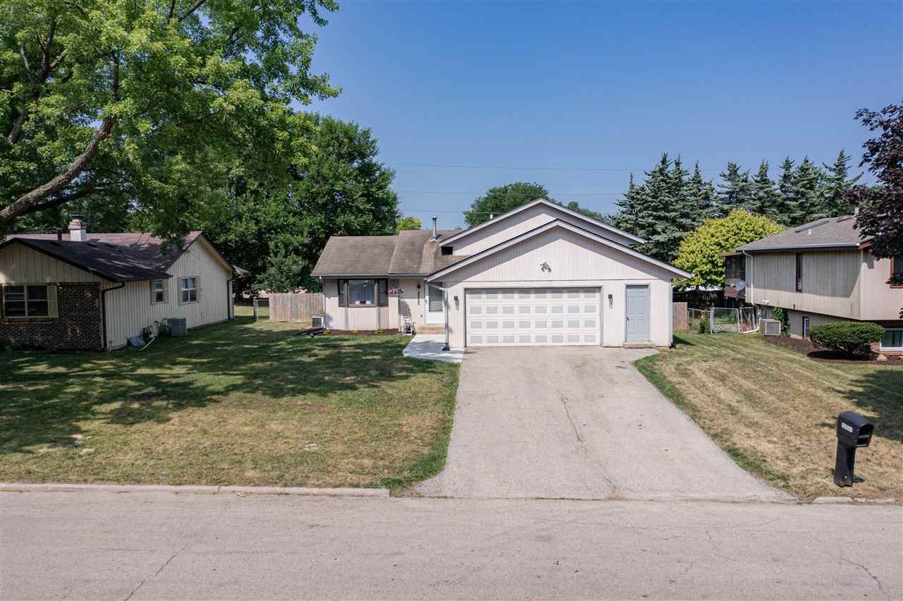 2922 Southbridge Road Rockford, IL 61114 - Photo 3 of 53 Gallery Image 3