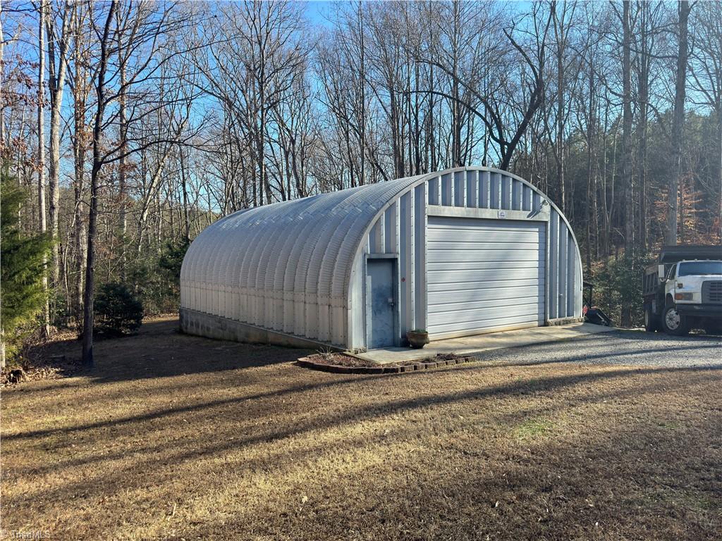 194 Guilford Road Harmony, NC 28634 - Photo 29 of 37 Gallery Image 29