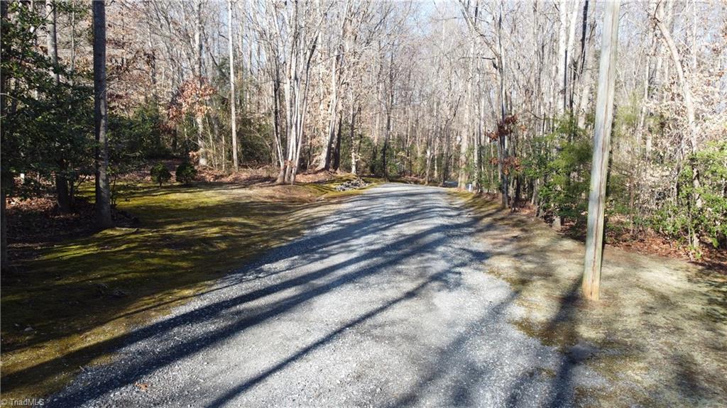 194 Guilford Road Harmony, NC 28634 - Photo 32 of 37 Gallery Image 32