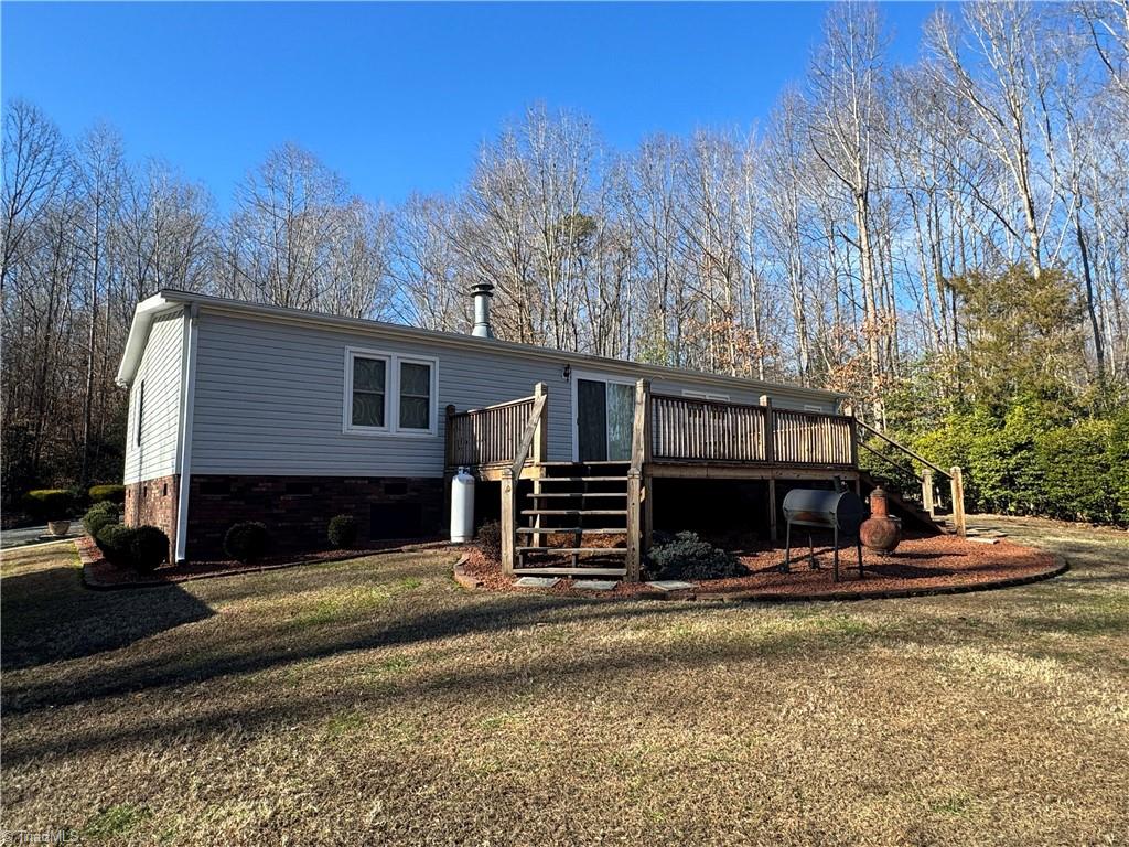 194 Guilford Road Harmony, NC 28634 - Photo 6 of 37 Gallery Image 6