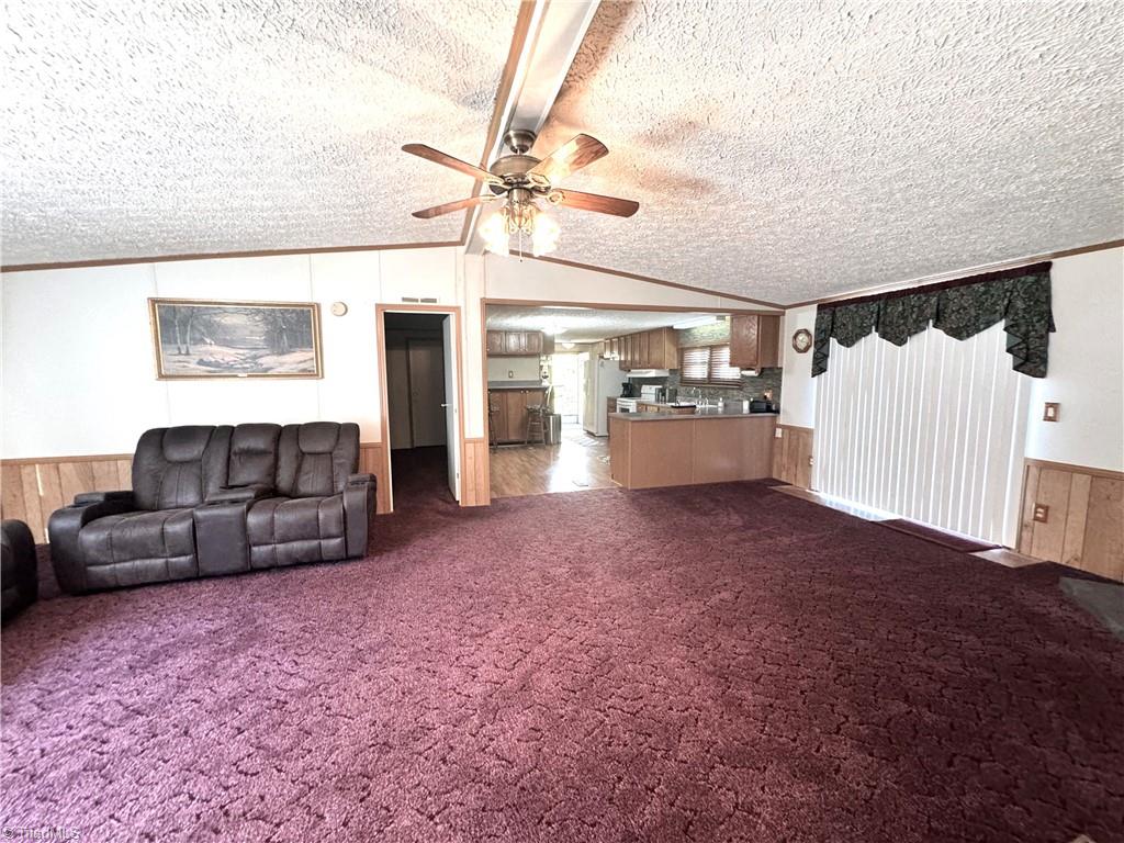 194 Guilford Road Harmony, NC 28634 - Photo 9 of 37 Gallery Image 9