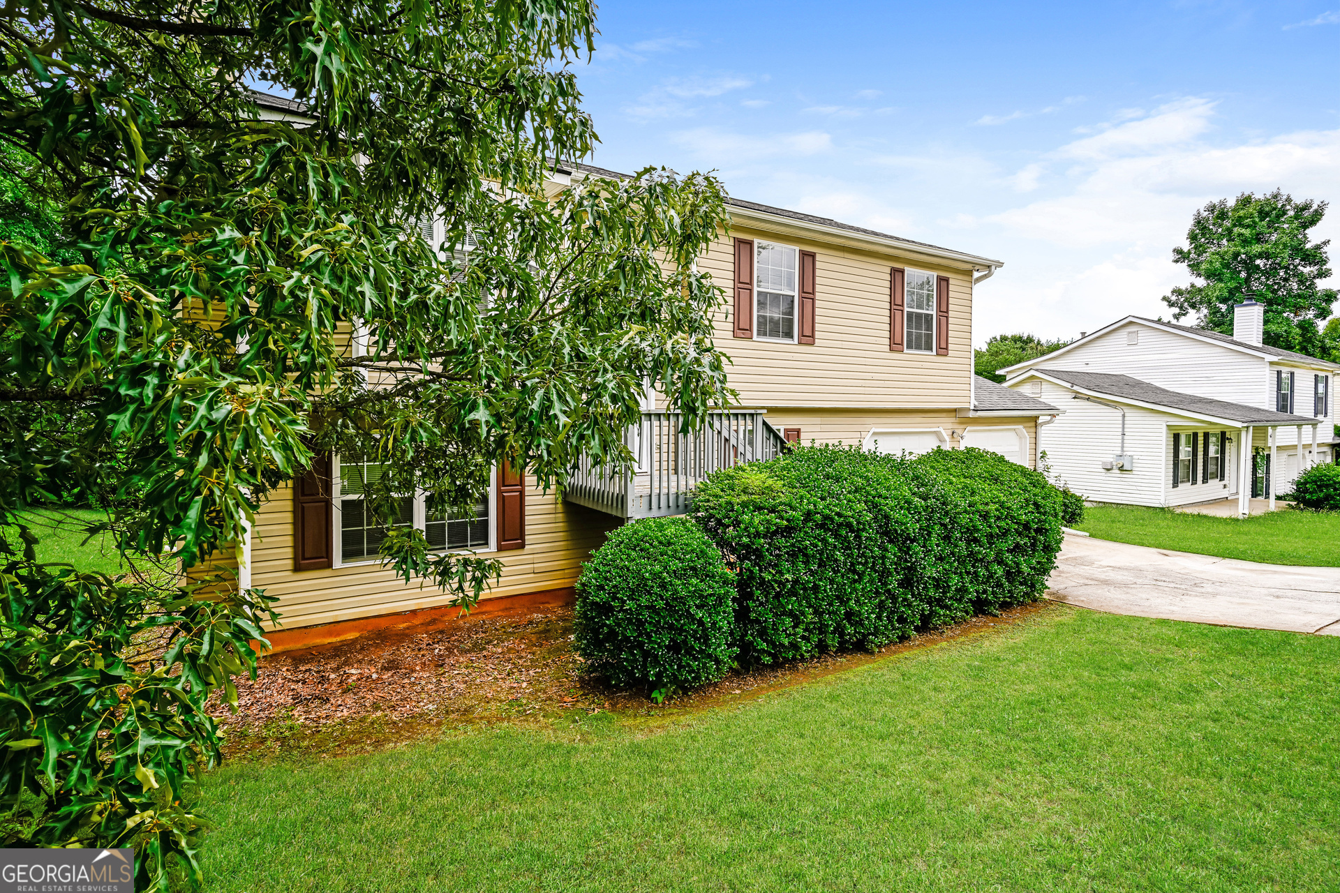 6155 Raleigh Oaks Court Lithonia, GA 30058 - Photo 2 of 22
