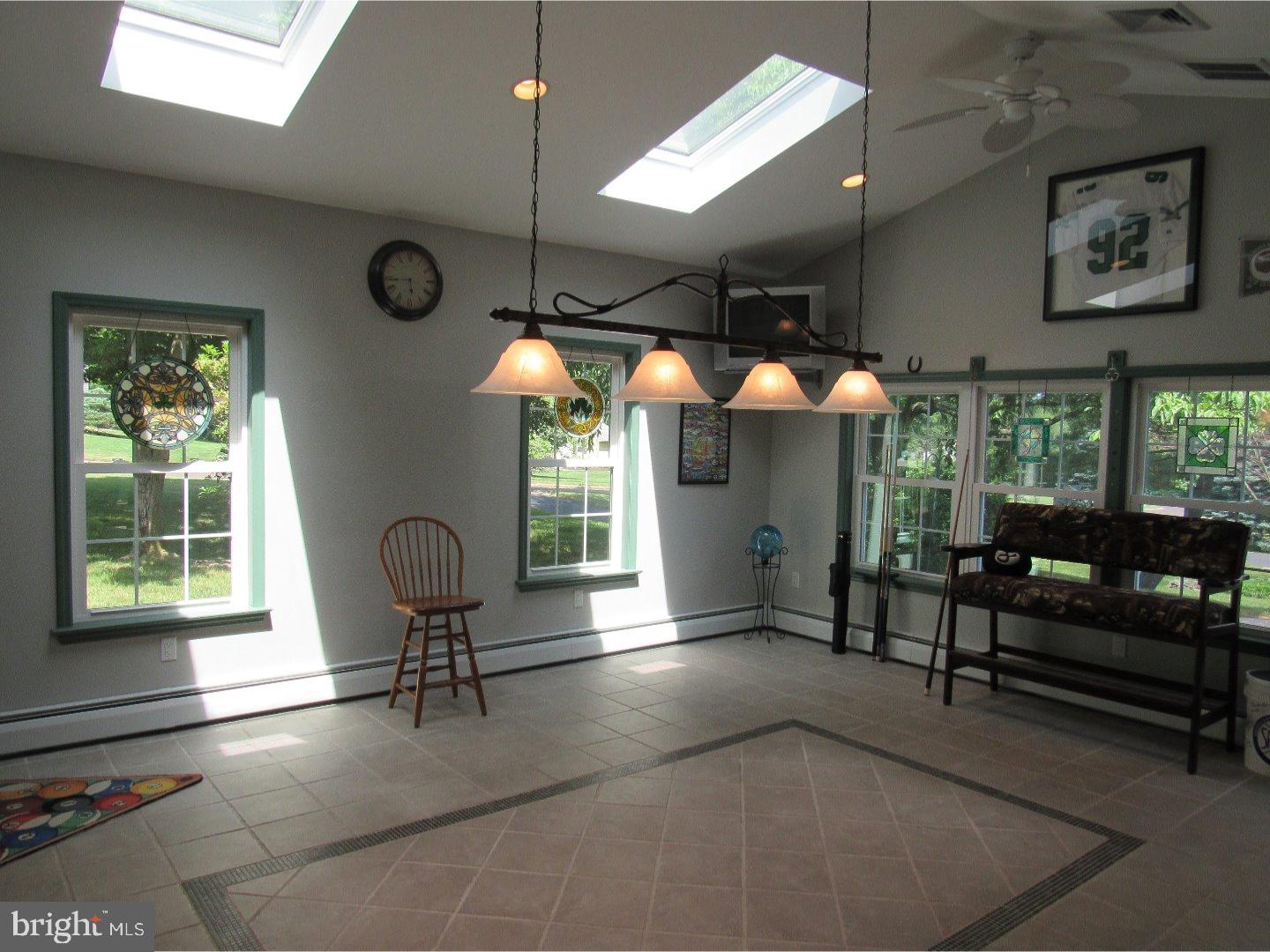 48 Deerpath Road Chalfont, PA 18914 - Photo 7 of 20 Gallery Image 7