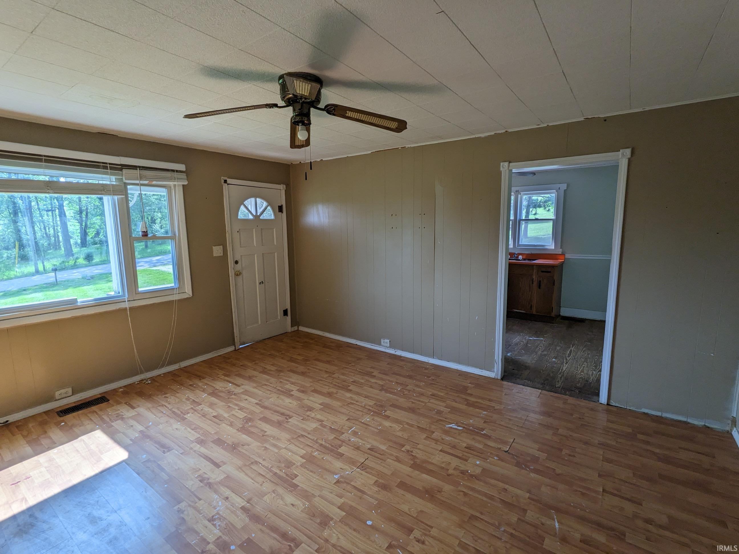 839 Bailey Scales Road Bedford, IN 47421 - Photo 5 of 19