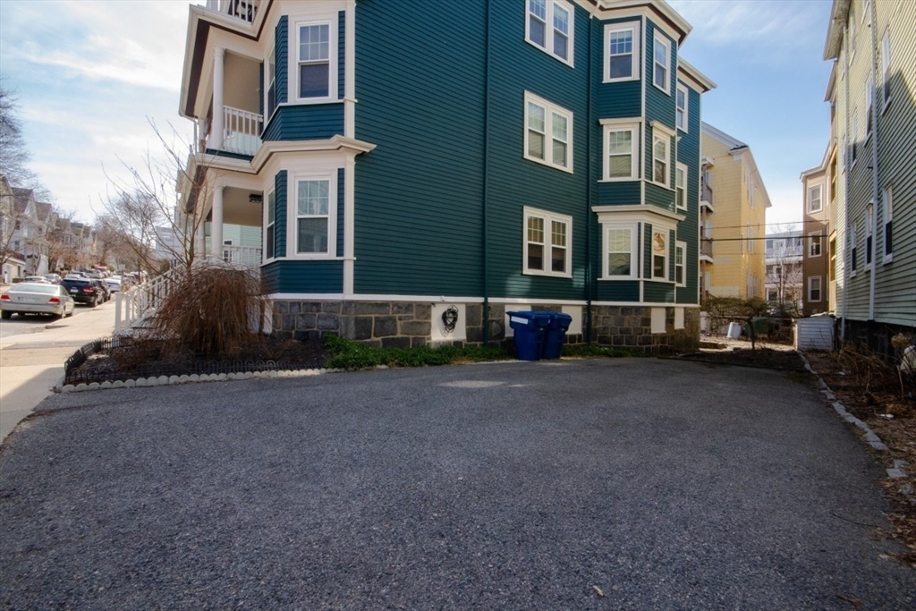 17 Tower Street, Unit 3 Boston, MA 02130 - Photo 20 of 22 Gallery Image 20
